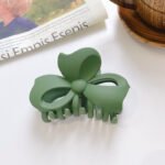 Green Bulk Hairpin Headpiece Elegance - Image 5
