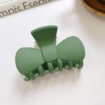 Green Bulk Hairpin Headpiece Elegance - Image 7